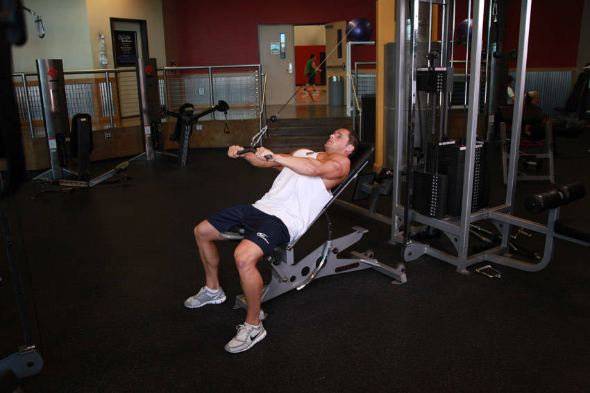 Cable Incline Pushdown variant 2