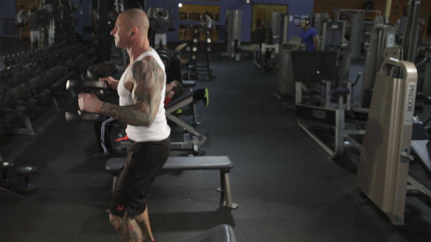 Dumbbell Clean variant 2