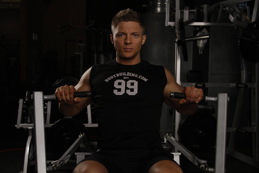 Leverage Chest Press