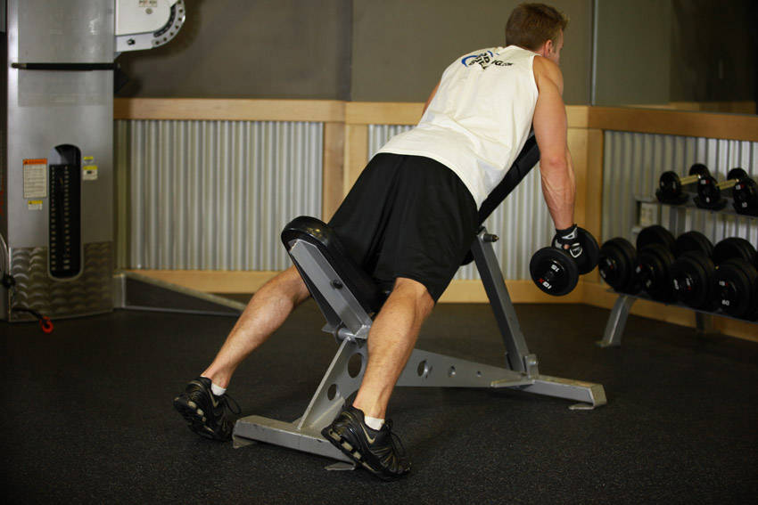 Middle Back Shrug variant 2