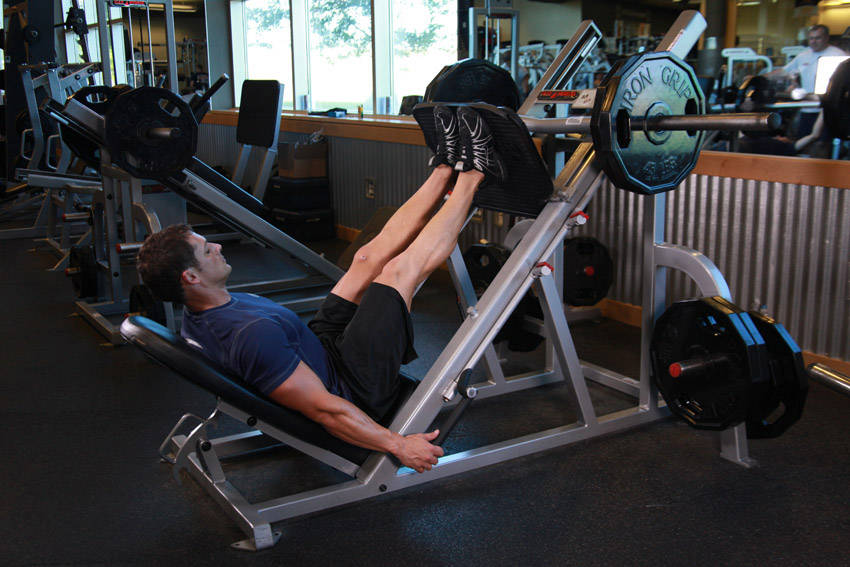 Narrow Stance Leg Press variant 2