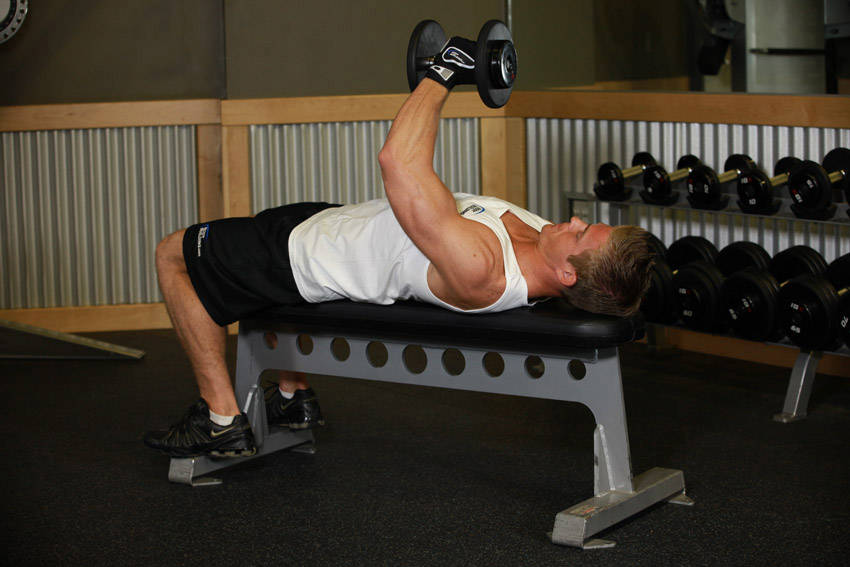 One-Arm Flat Bench Dumbbell Flye variant 2