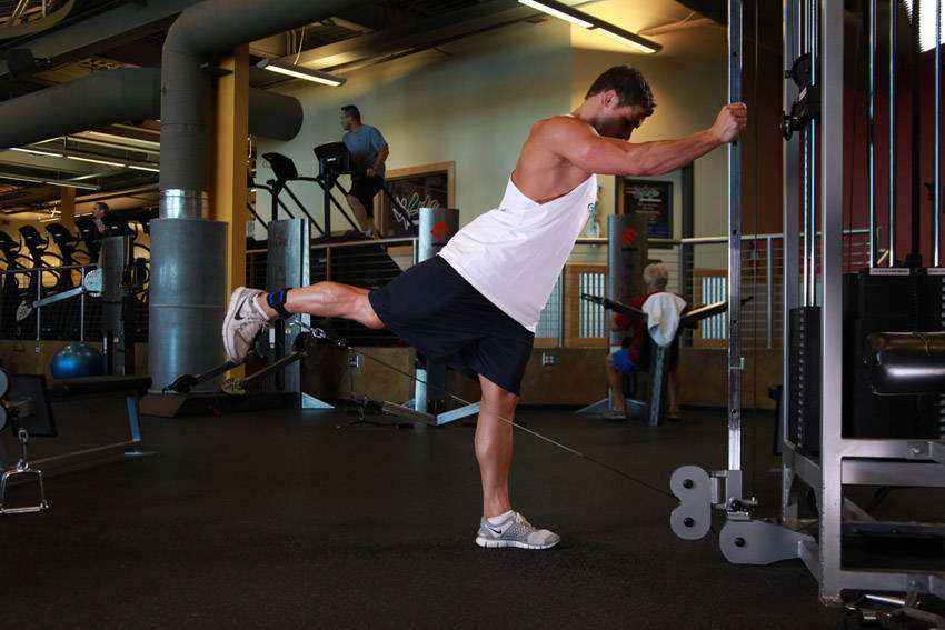 One-Legged Cable Kickback variant 2