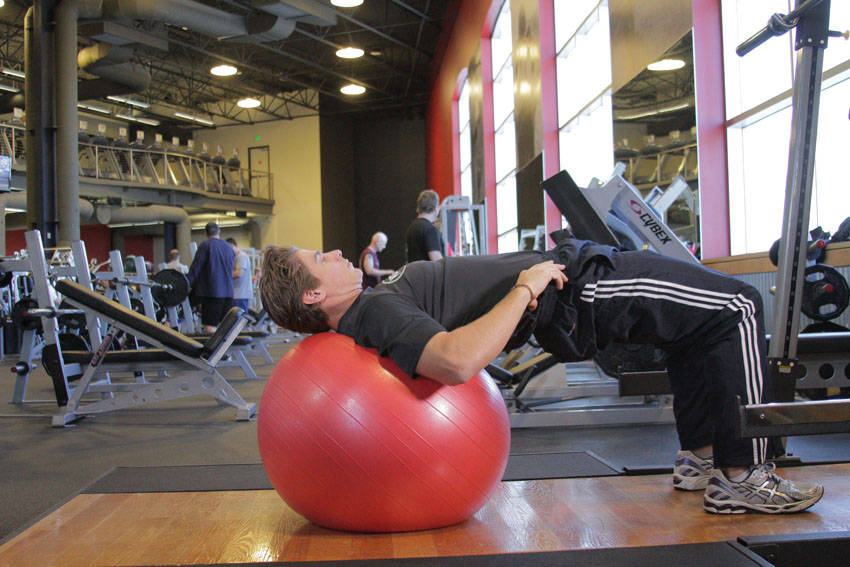 Physioball Hip Bridge variant 2