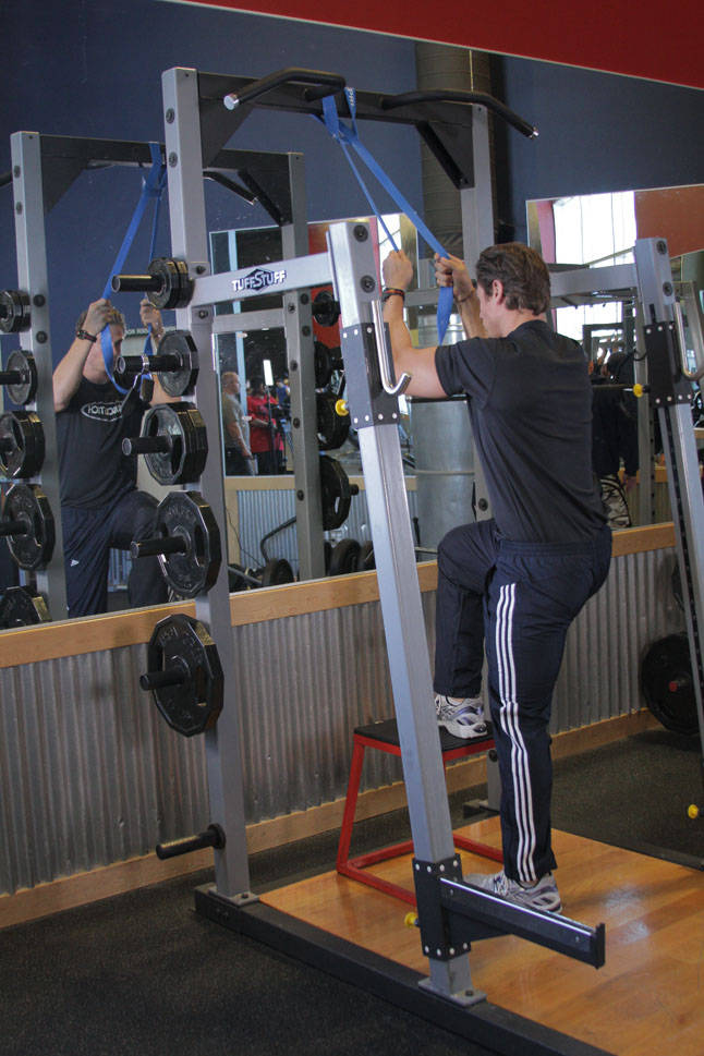 Single-Leg High Box Squat variant 2