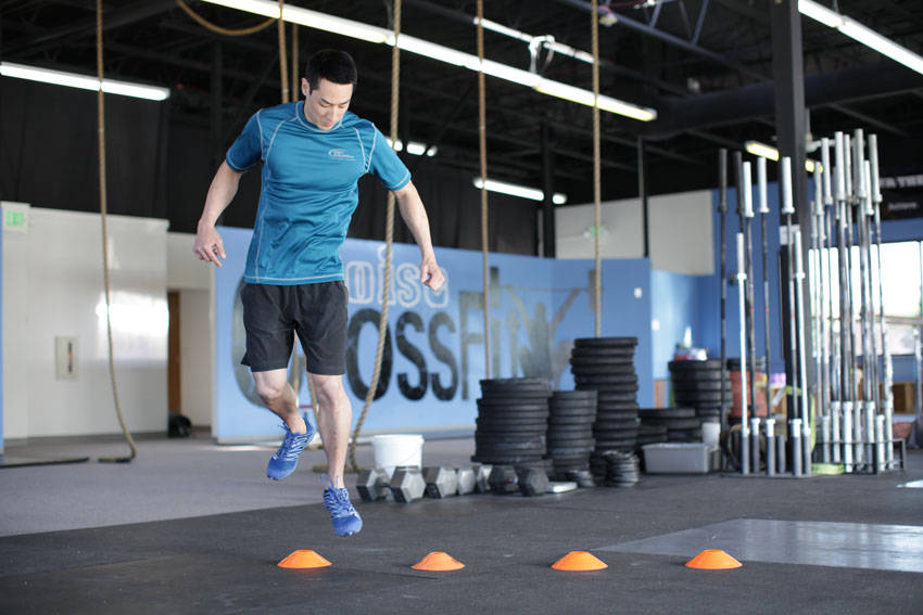 Single-Leg Lateral Hop variant 2